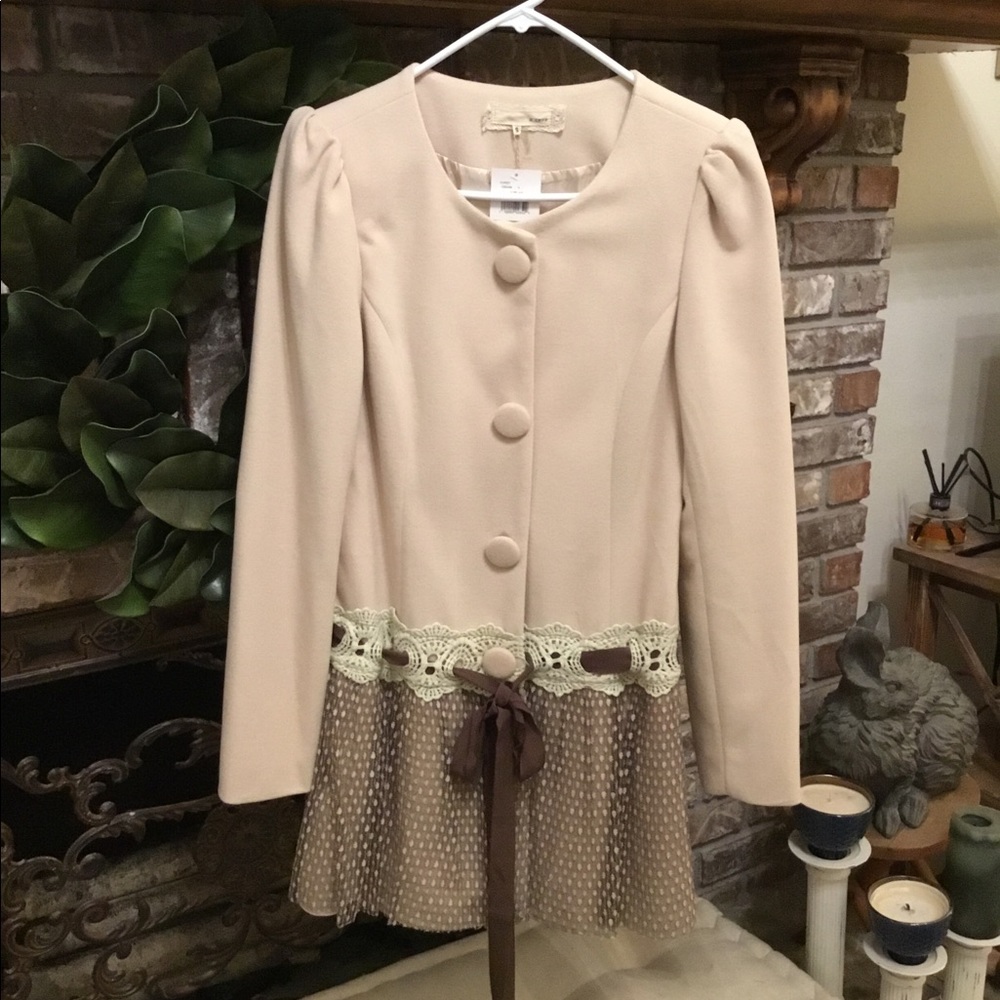 Altar’d State/A’Reve NWT Pretty Coat